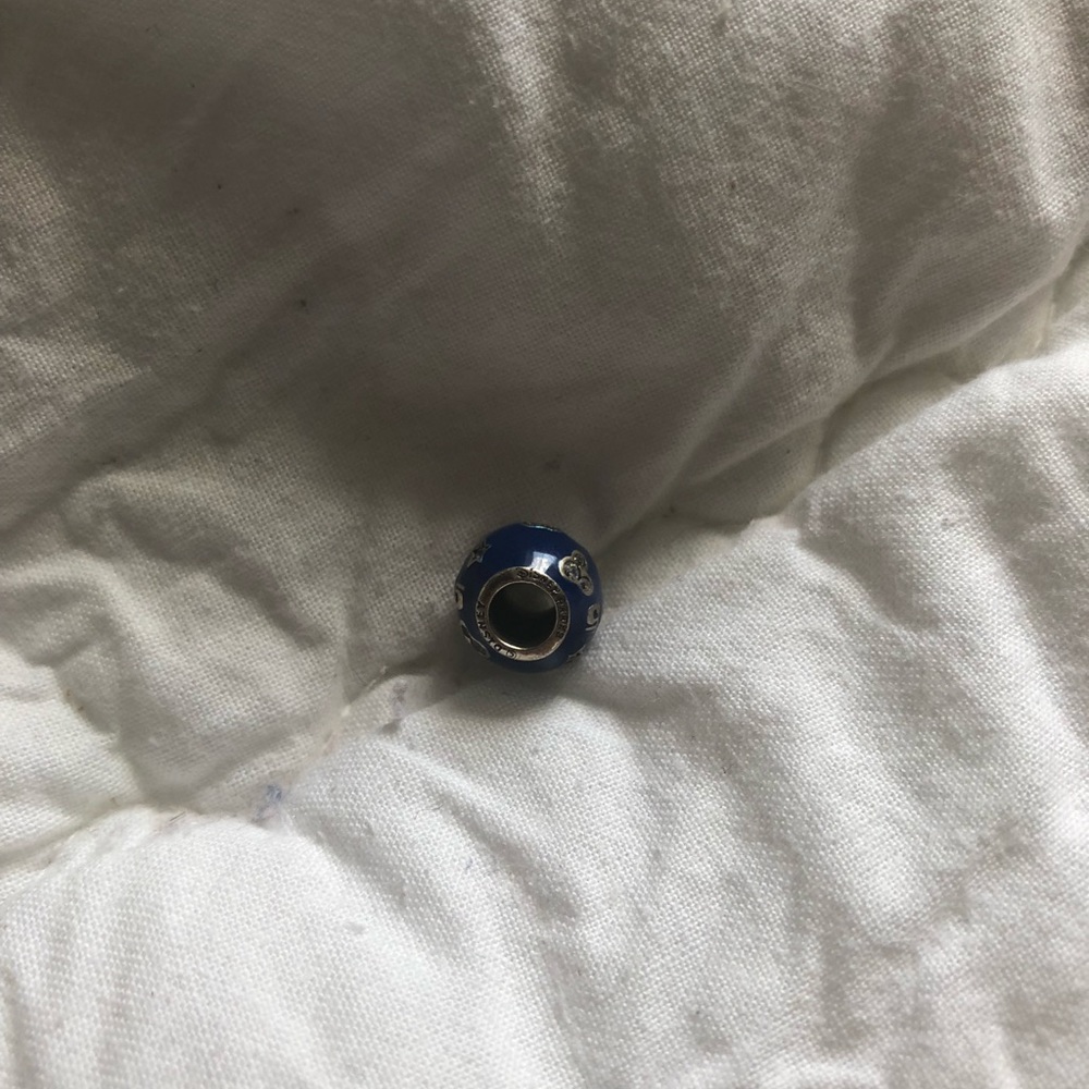 Disney 2015 Pandora charm
